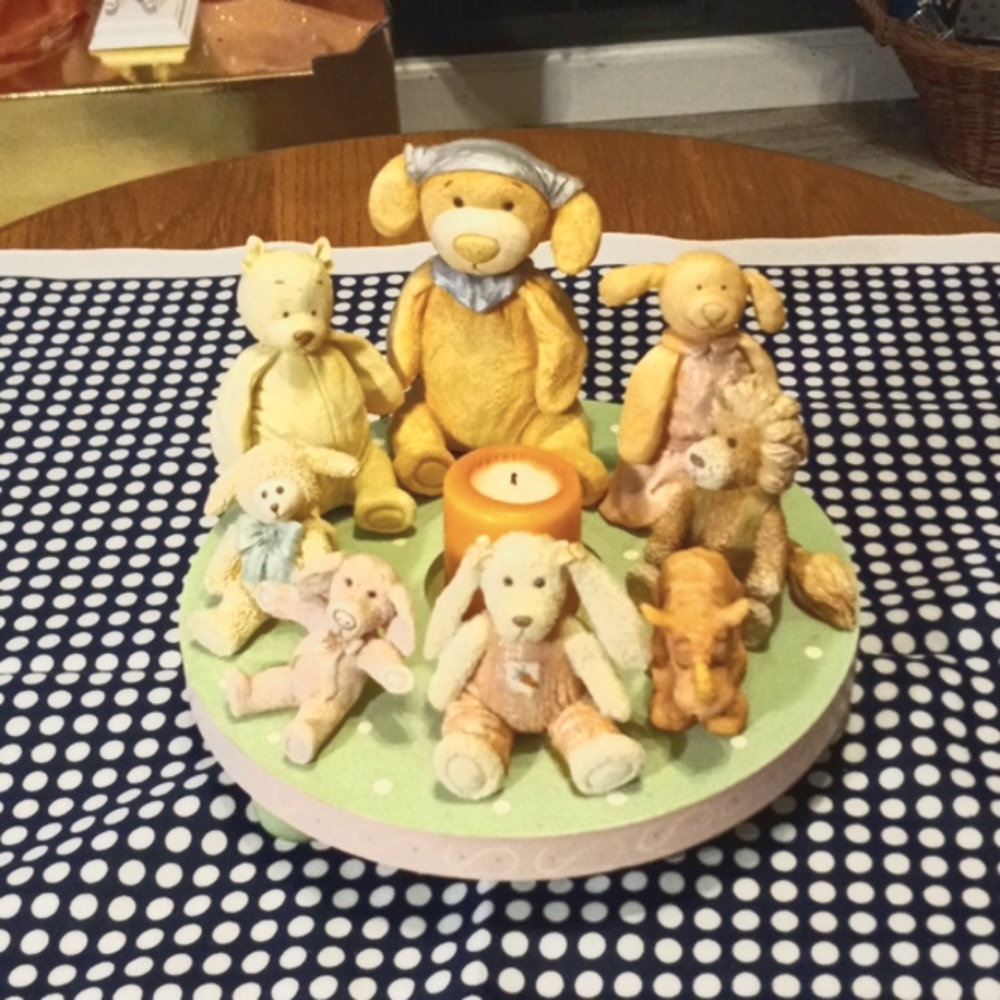 Baby stuffed animal theme tea light holder